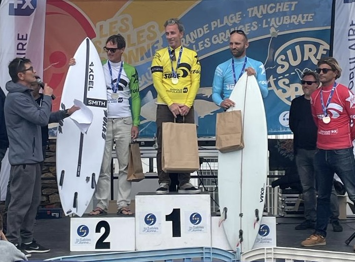 8f11f23d-a117-41cb-8500-efb896bd31b0-2